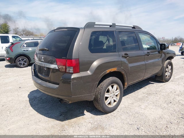 44831276 :رقم المزاد ، 4A4JN2AS8BE031982 vin ، 2011 Mitsubishi Endeavor مزاد بيع