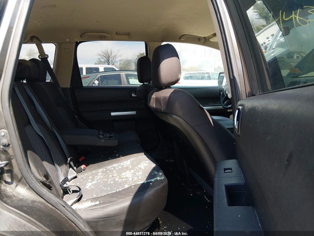44831276 :رقم المزاد ، 4A4JN2AS8BE031982 vin ، 2011 Mitsubishi Endeavor مزاد بيع
