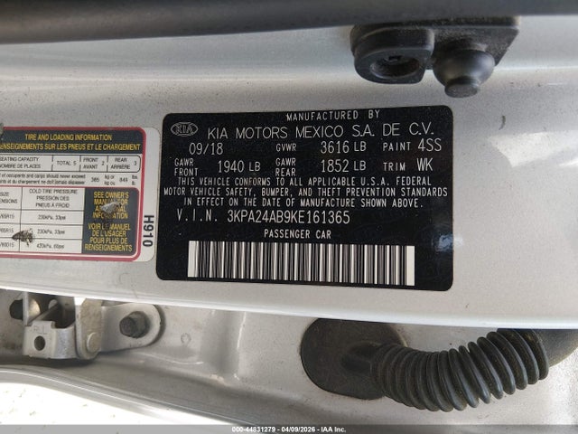 44831279 :رقم المزاد ، 3KPA24AB9KE161365 vin ، 2019 Kia Rio S مزاد بيع
