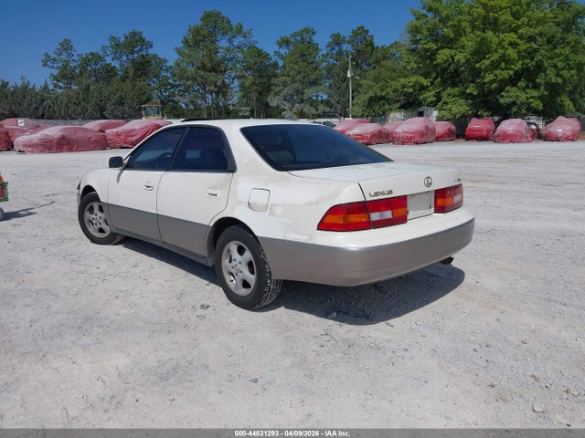 44831293 :رقم المزاد ، JT8BF22G2V5002094 vin ، 1997 Lexus Es 300 مزاد بيع