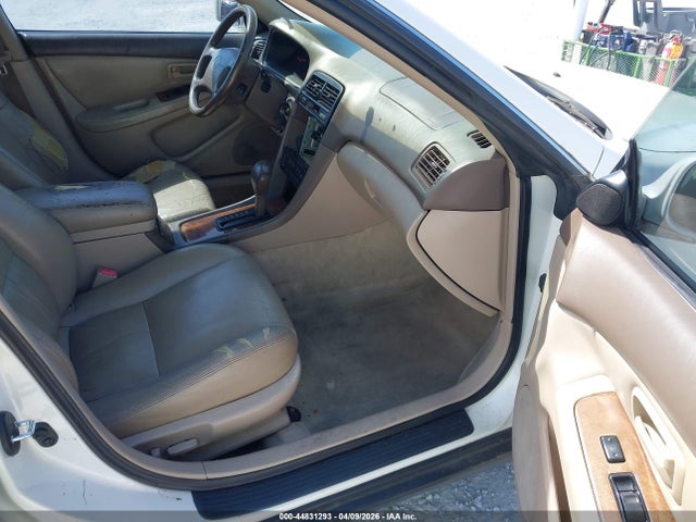44831293 :رقم المزاد ، JT8BF22G2V5002094 vin ، 1997 Lexus Es 300 مزاد بيع