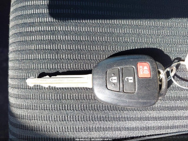 Toyota Rav4 Xle 2015 2T3RFREV9FW230901 Image 11