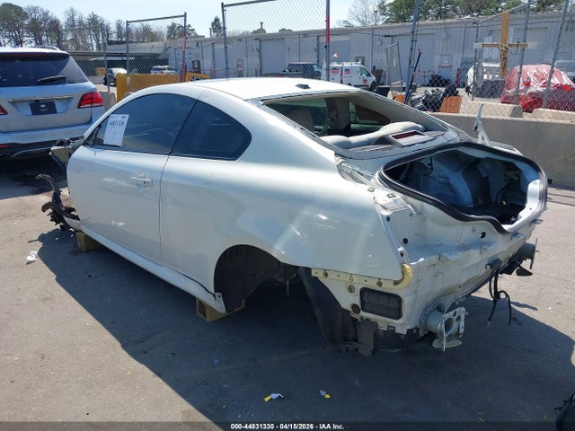 44831330 :رقم المزاد ، JN1CV6EL9FM890300 vin ، 2015 Infiniti Q60 مزاد بيع