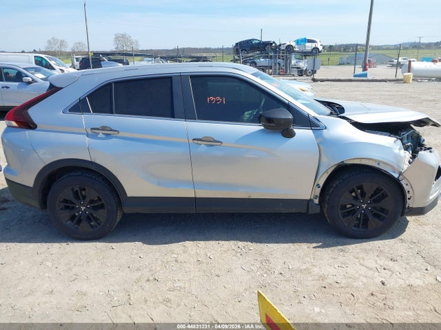 Продаж на аукціоні авто 2022 Mitsubishi Eclipse Cross Le S-awc, vin: JA4ATVAA7NZ004771, номер лоту: 44831331
