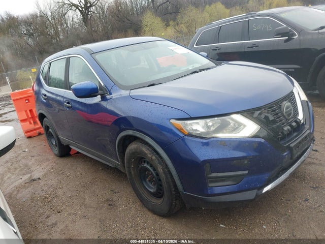 2018 Nissan Rogue S მანქანა იყიდება აუქციონზე, vin: KNMAT2MT6JP577393, აუქციონის ნომერი: 44831335