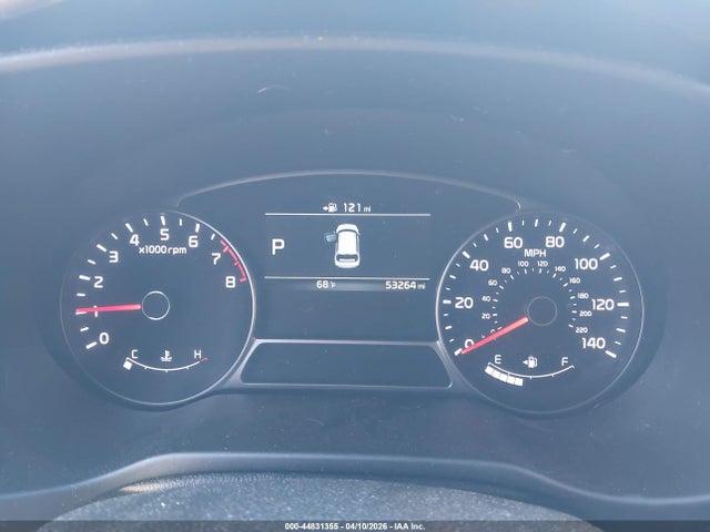 44831355 :رقم المزاد ، KNDJP3A53H7424044 vin ، 2017 Kia Soul + مزاد بيع