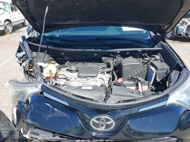 Toyota RAV4 LE 2017 2T3BFREV9HW652378 Image 10