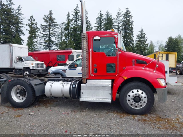 Продажа на аукционе авто 2012 Kenworth Construction T370, vin: 2XKHAM8A2CM334465, номер лота: 44831385