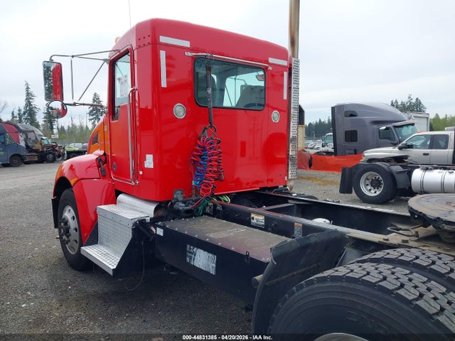 Продажа на аукционе авто 2012 Kenworth Construction T370, vin: 2XKHAM8A2CM334465, номер лота: 44831385