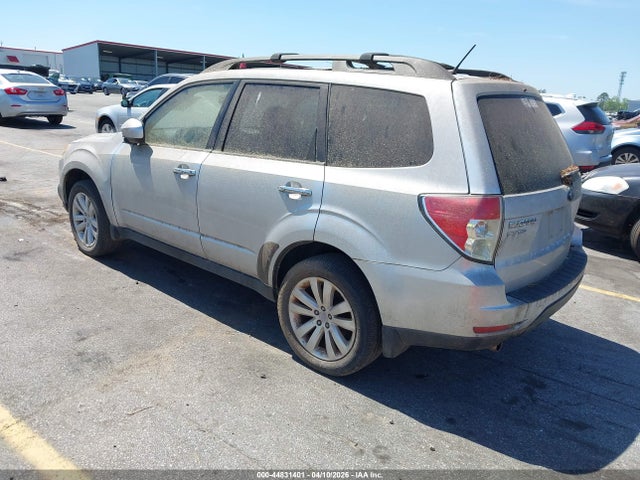 44831401 :رقم المزاد ، JF2SHAEC1BH744464 vin ، 2011 Subaru Forester 2.5x Limited مزاد بيع