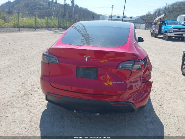 Продажа на аукционе авто 2021 Tesla Model Y Long Range Dual Motor All-wheel Drive, vin: 5YJYGDEE1MF083682, номер лота: 44831407