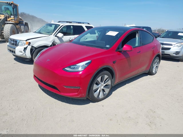 Продажа на аукционе авто 2021 Tesla Model Y Long Range Dual Motor All-wheel Drive, vin: 5YJYGDEE1MF083682, номер лота: 44831407