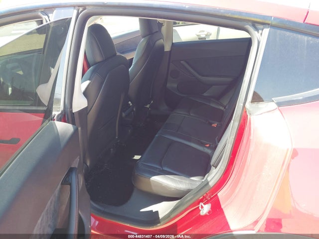 Продажа на аукционе авто 2021 Tesla Model Y Long Range Dual Motor All-wheel Drive, vin: 5YJYGDEE1MF083682, номер лота: 44831407