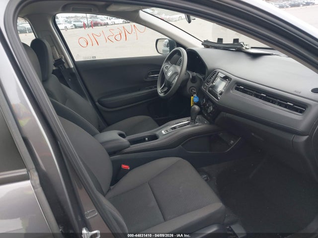 3CZRU6H3XMM722781 Honda Hr-v Awd Lx