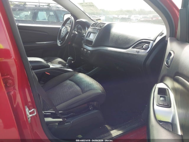 44831419 :رقم المزاد ، 3C4PDCBG2HT572460 vin ، 2017 Dodge Journey Sxt مزاد بيع