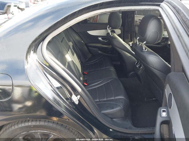 55SWF4JBXGU126828 Mercedes-Benz C 300