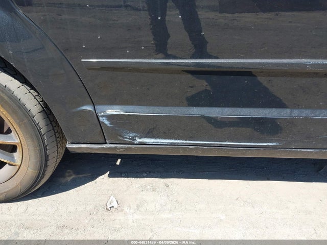44831429 :رقم المزاد ، 2C4RDGBG5HR843935 vin ، 2017 Dodge Grand Caravan Se Plus مزاد بيع