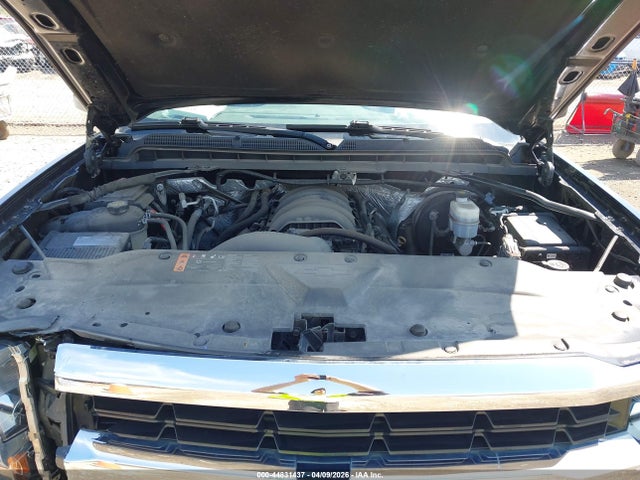 Aukcja sprzedaży 2018 Chevrolet Silverado 1500 1lt, vin: 1GCVKREC4JZ140332, numer aukcji: 44831437