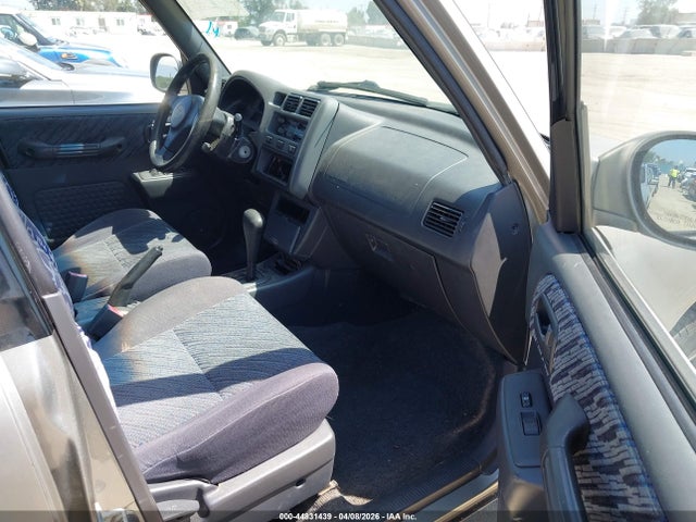 1999 TOYOTA RAV4 JT3GP10V4X7045749 Photo 4