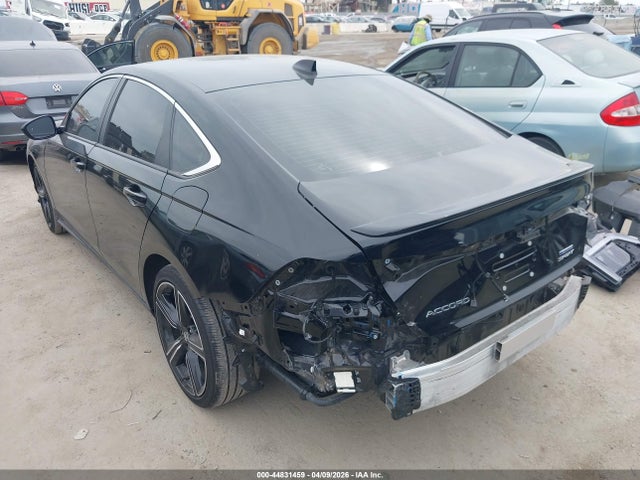 1HGCY2F50SA037004 Honda Accord Hybrid Sport
