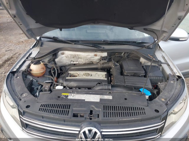 44831460 :رقم المزاد ، WVGAV3AX3DW577039 vin ، 2013 Volkswagen Tiguan Sel مزاد بيع