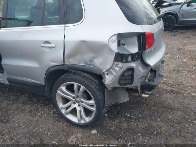 44831460 :رقم المزاد ، WVGAV3AX3DW577039 vin ، 2013 Volkswagen Tiguan Sel مزاد بيع