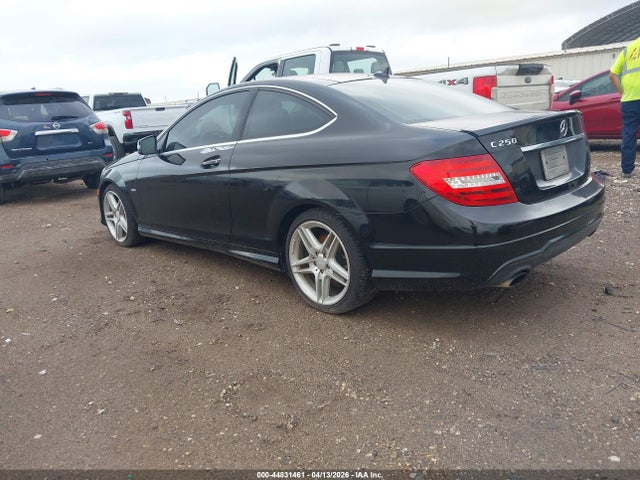 44831461 :رقم المزاد ، WDDGJ4HBXCF772165 vin ، 2012 Mercedes-benz C 250 مزاد بيع