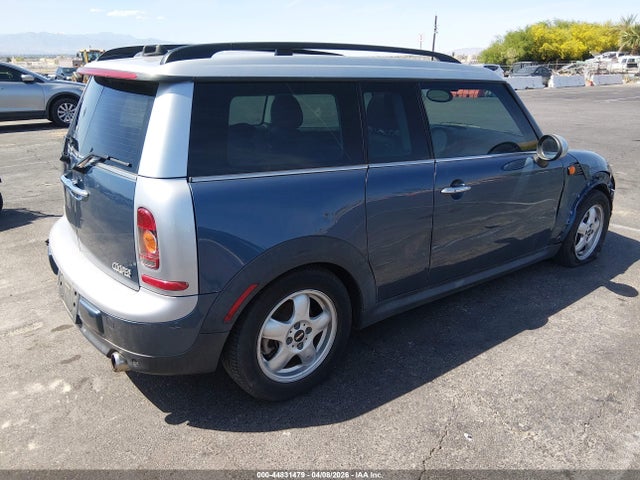 2010 MINI COOPER CLUBMAN WMWML3C50ATX39139 Photo 3