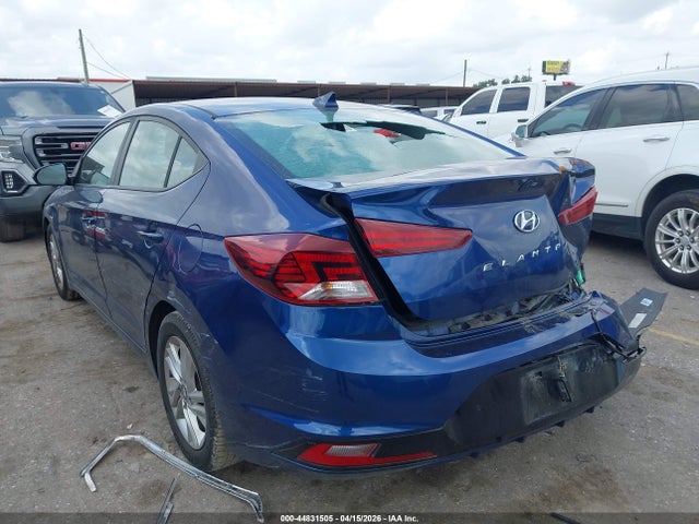 2020 Hyundai Elantra Sel მანქანა იყიდება აუქციონზე, vin: 5NPD84LF6LH568911, აუქციონის ნომერი: 44831505