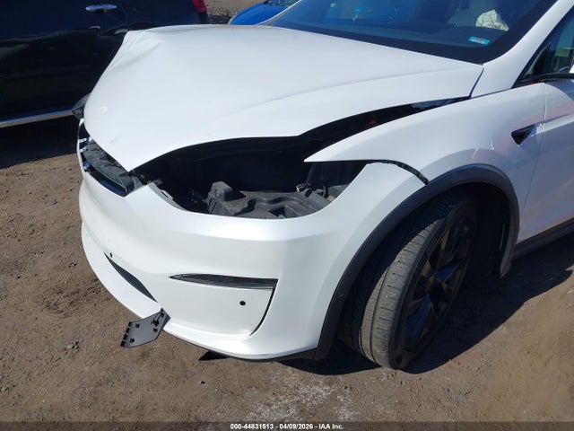 2023 Tesla Model X მანქანა იყიდება აუქციონზე, vin: 7SAXCBE51PF365159, აუქციონის ნომერი: 44831513