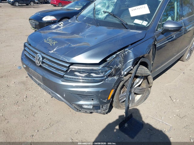 Aukcja sprzedaży 2018 Volkswagen Tiguan 2.0t Sel Premium, vin: 3VV4B7AXXJM195976, numer aukcji: 44831572