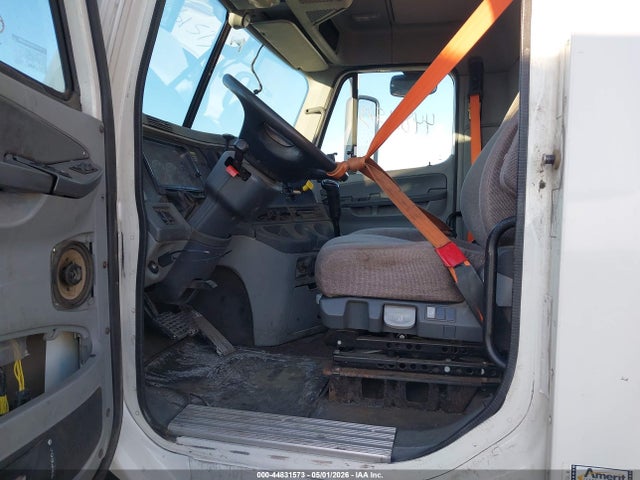 Продаж на аукціоні авто 2009 Freightliner Conventional Columbia, vin: 1FUJA6CK09DAH7384, номер лоту: 44831573