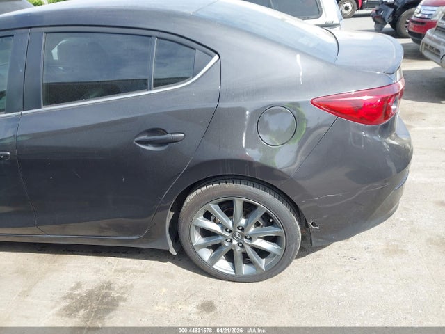 Aukcja sprzedaży 2018 Mazda Mazda3 Touring, vin: 3MZBN1V37JM184982, numer aukcji: 44831578