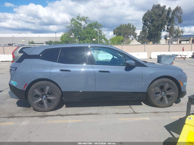 44831591 :رقم المزاد ، WB523CF02SCU85568 vin ، 2025 Bmw Ix Xdrive50 مزاد بيع