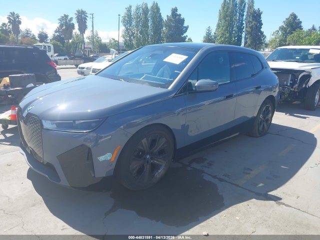 44831591 :رقم المزاد ، WB523CF02SCU85568 vin ، 2025 Bmw Ix Xdrive50 مزاد بيع