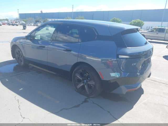 44831591 :رقم المزاد ، WB523CF02SCU85568 vin ، 2025 Bmw Ix Xdrive50 مزاد بيع