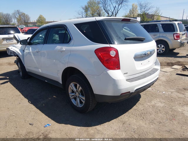 Продаж на аукціоні авто 2015 Chevrolet Equinox Ls, vin: 1GNFLEEK4FZ126138, номер лоту: 44831598