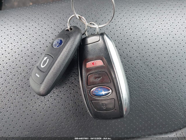 Продаж на аукціоні авто 2023 Subaru Forester Limited, vin: JF2SKANC2PH444876, номер лоту: 44831601