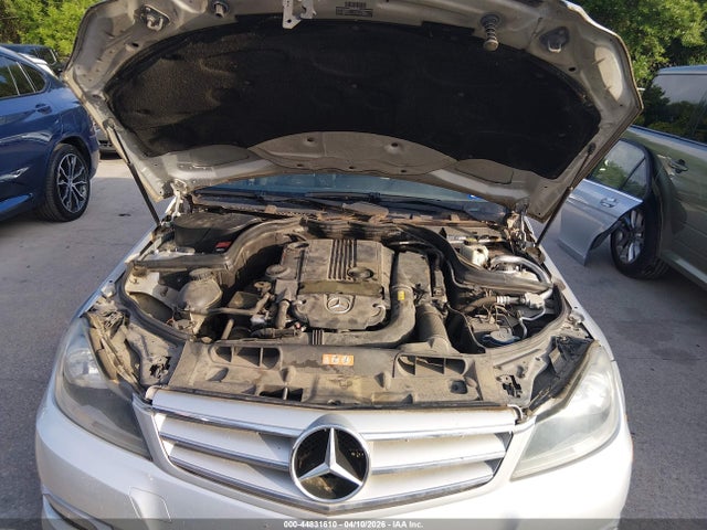 Aukcja sprzedaży 2012 Mercedes-benz C 250 Luxury/sport, vin: WDDGF4HB3CA612174, numer aukcji: 44831610