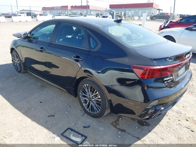 2022 Kia Forte Gt-line მანქანა იყიდება აუქციონზე, vin: 3KPF54AD0NE458981, აუქციონის ნომერი: 44831615