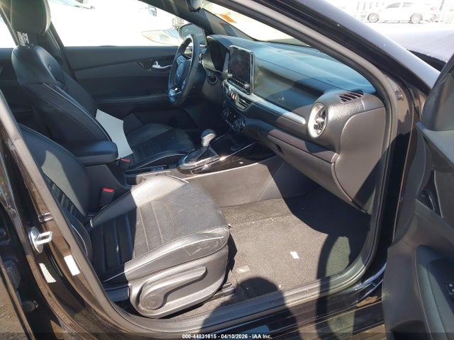 2022 Kia Forte Gt-line მანქანა იყიდება აუქციონზე, vin: 3KPF54AD0NE458981, აუქციონის ნომერი: 44831615