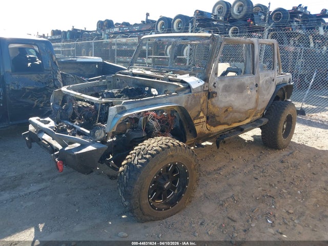 1C4BJWDG6GL205198 Jeep Wrangler Unlimited Sport