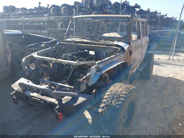 1C4BJWDG6GL205198 Jeep Wrangler Unlimited Sport