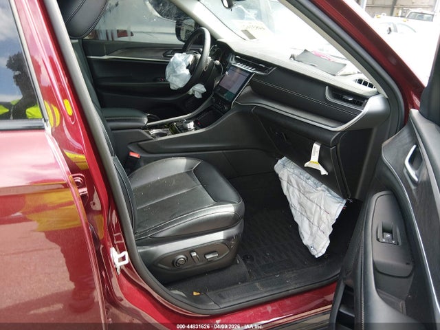 Продажа на аукционе авто 2023 Jeep Grand Cherokee L Limited 4x4, vin: 1C4RJKBGXP8823332, номер лота: 44831626