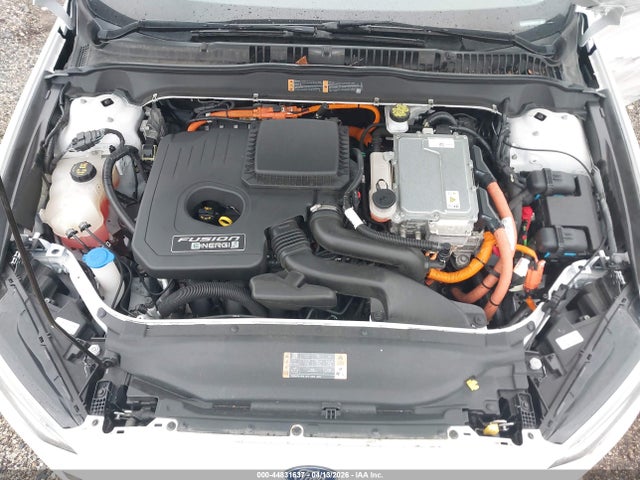 2018 Ford Fusion Energi Se Luxury მანქანა იყიდება აუქციონზე, vin: 3FA6P0PU7JR260420, აუქციონის ნომერი: 44831637