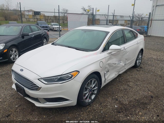 2018 Ford Fusion Energi Se Luxury მანქანა იყიდება აუქციონზე, vin: 3FA6P0PU7JR260420, აუქციონის ნომერი: 44831637