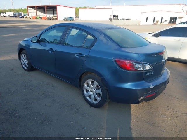 Продаж на аукціоні авто 2011 Mazda Mazda3 I Sport, vin: JM1BL1UGXB1470868, номер лоту: 44831646