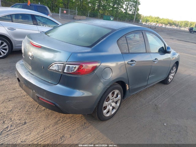 Продаж на аукціоні авто 2011 Mazda Mazda3 I Sport, vin: JM1BL1UGXB1470868, номер лоту: 44831646