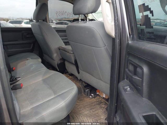 44831659 :رقم المزاد ، 1C6RR7FG9HS650740 vin ، 2017 Ram 1500 St مزاد بيع