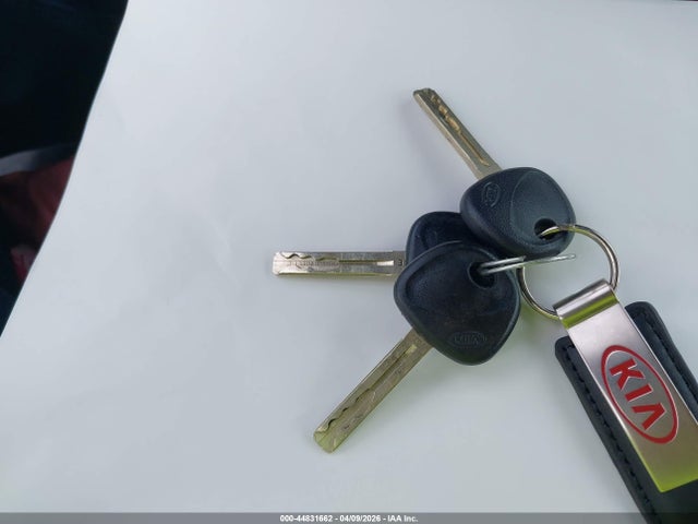 KIA RIO LX 2014 KNADM5A33E6333693 Image 11
